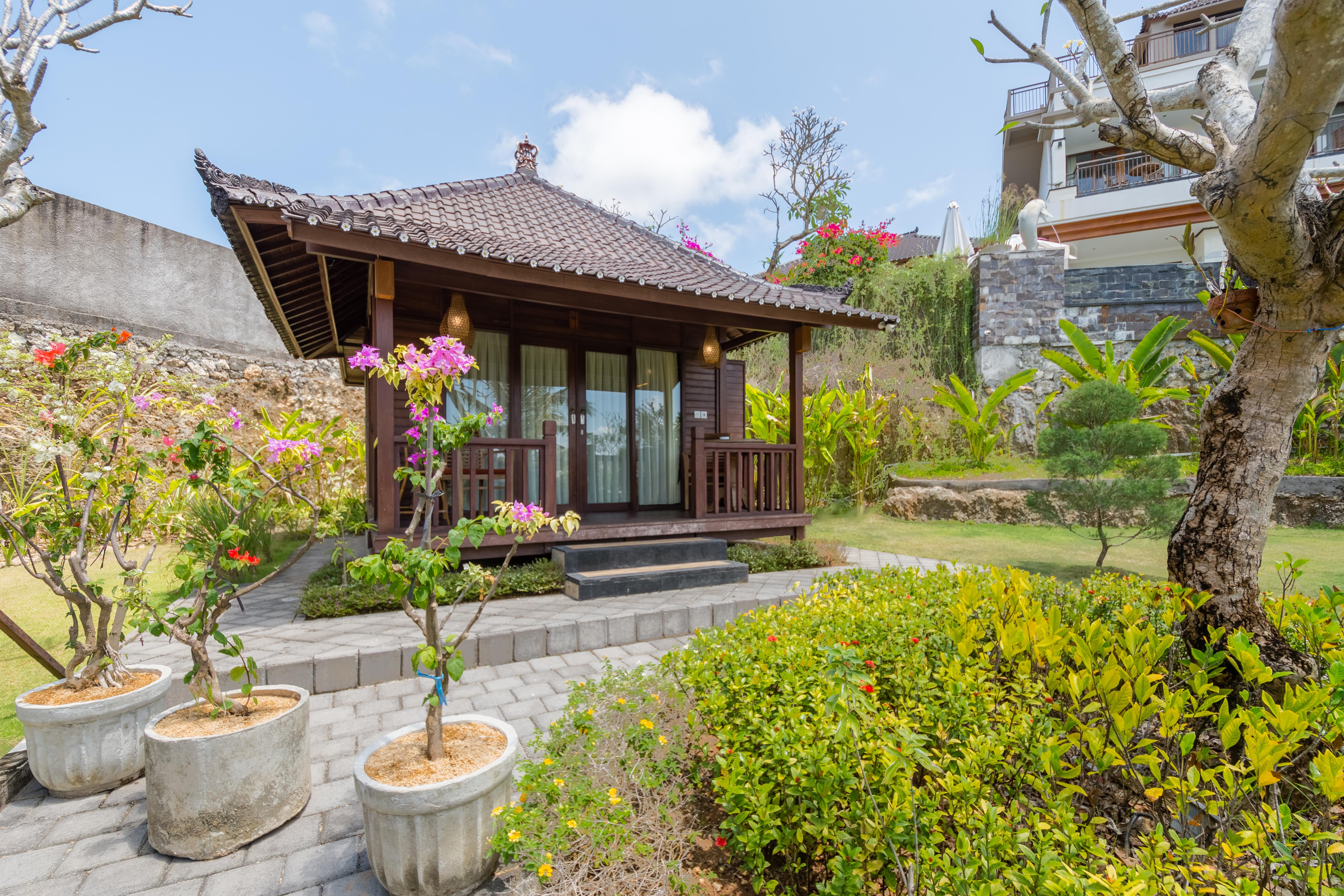 Puri Pandawa Resort Kuta Selatan Exterior photo