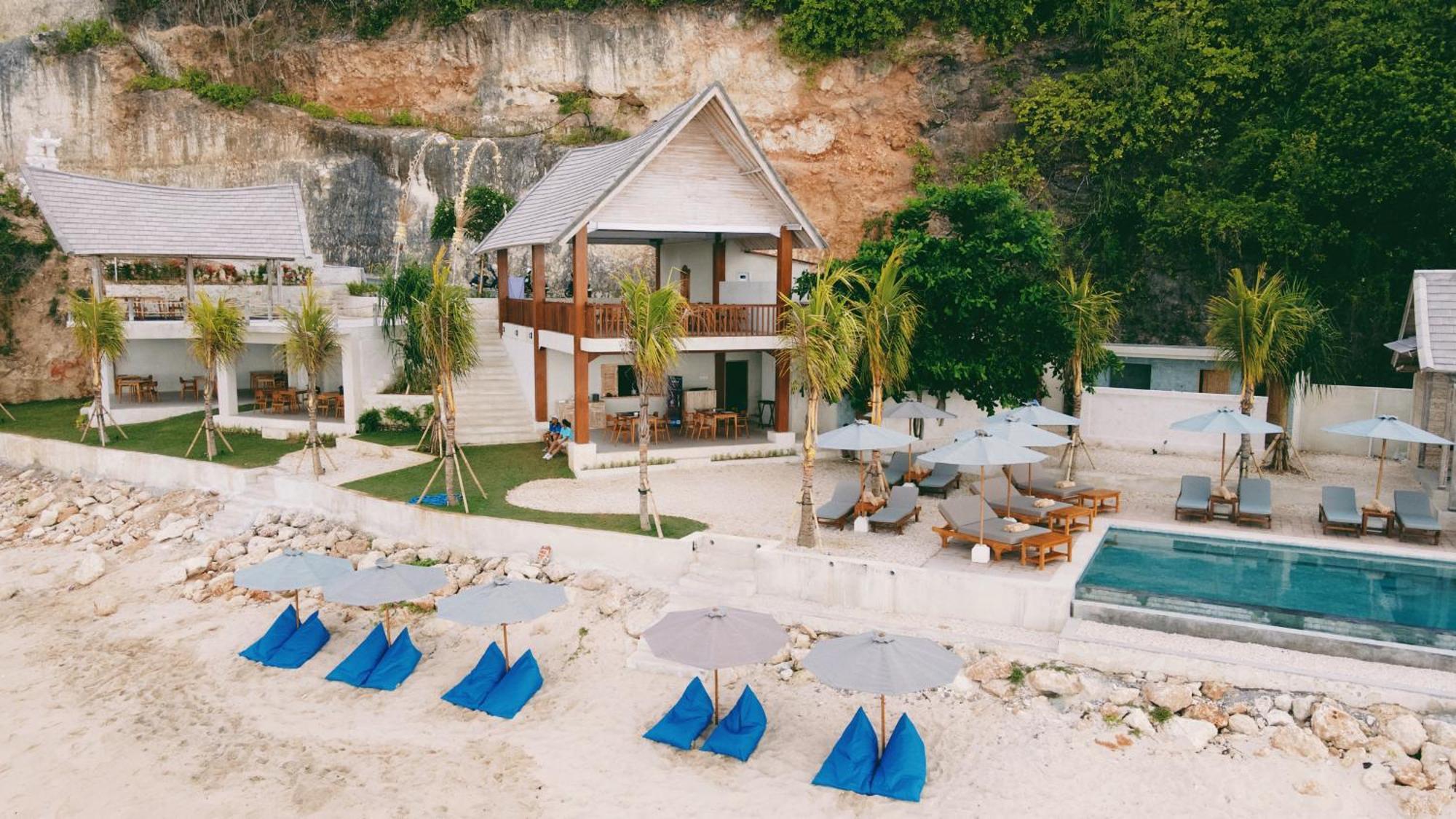 Puri Pandawa Resort Kuta Selatan Exterior photo